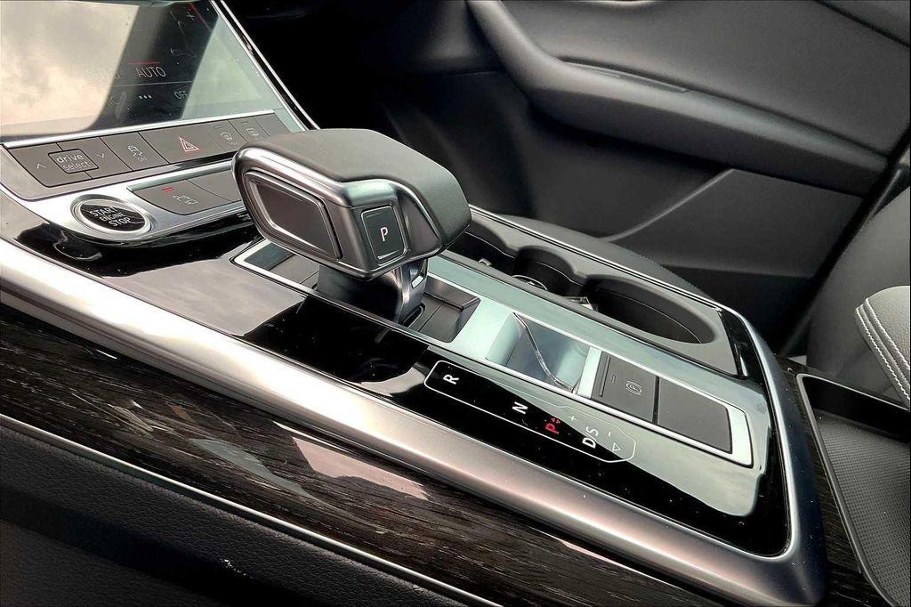 used 2025 Audi Q7 car, priced at $56,500