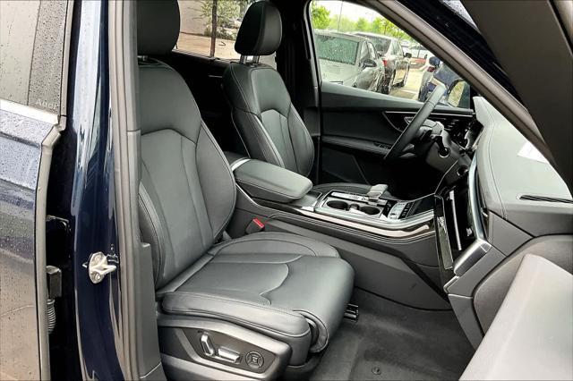 used 2025 Audi Q7 car, priced at $71,700