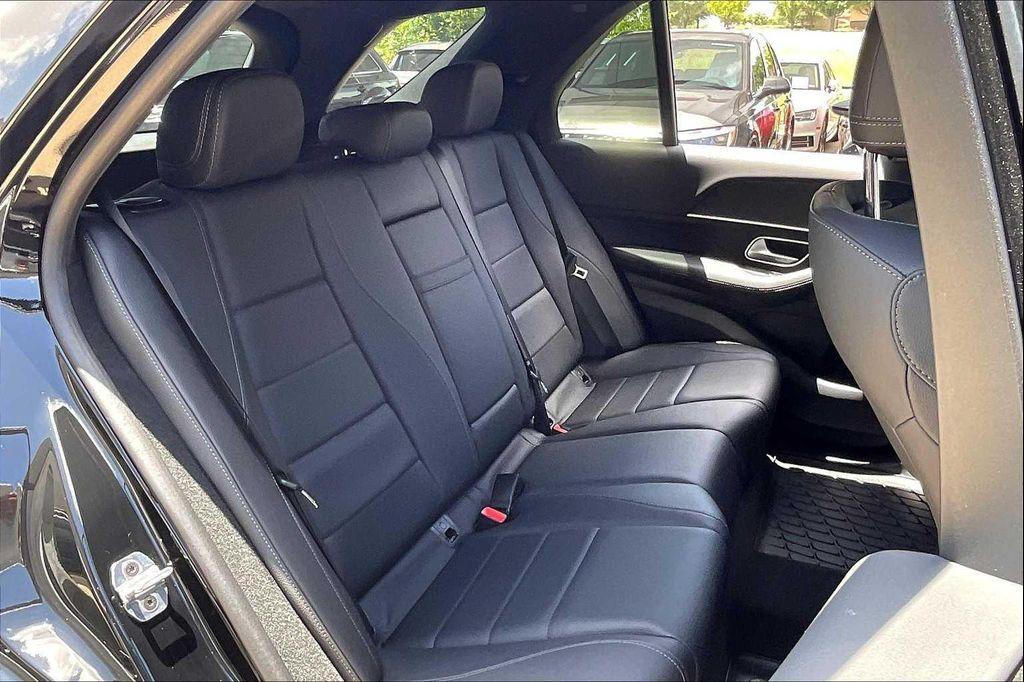used 2024 Mercedes-Benz GLE 350 car, priced at $55,900