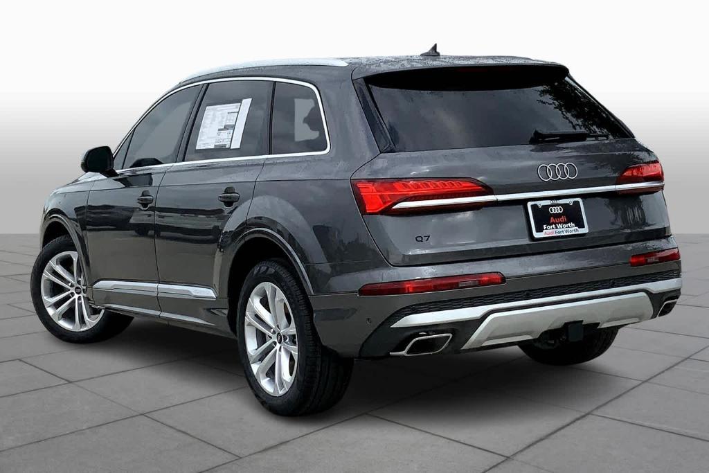 new 2025 Audi Q7 car, priced at $69,297