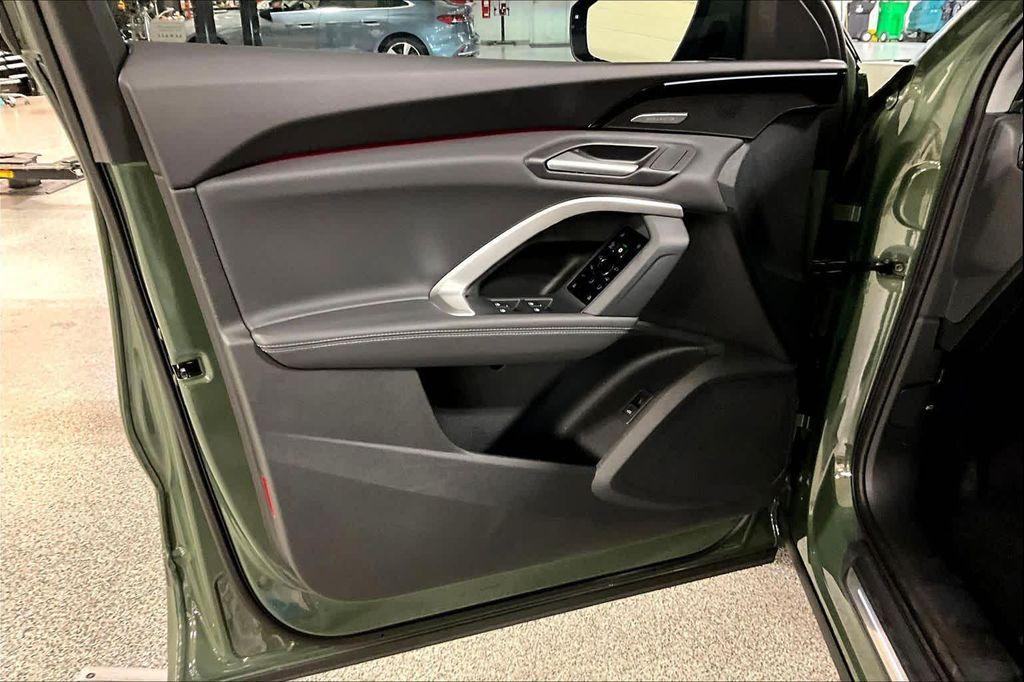 new 2025 Audi Q5 car, priced at $60,500