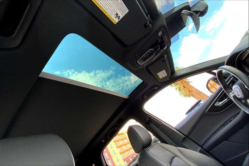 used 2025 Audi Q7 car, priced at $59,700