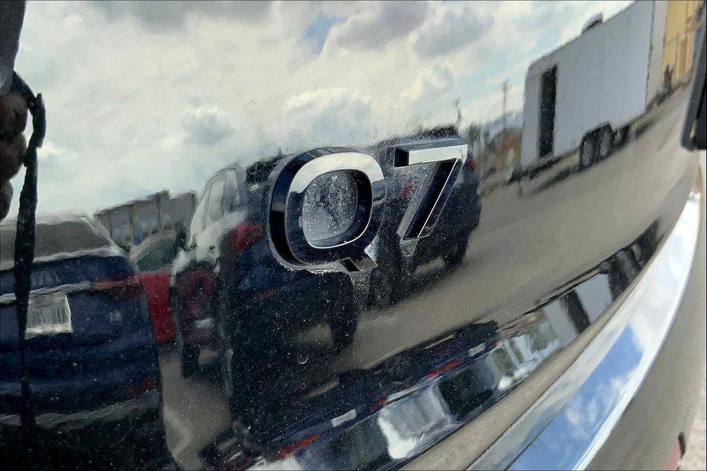 used 2025 Audi Q7 car, priced at $59,700