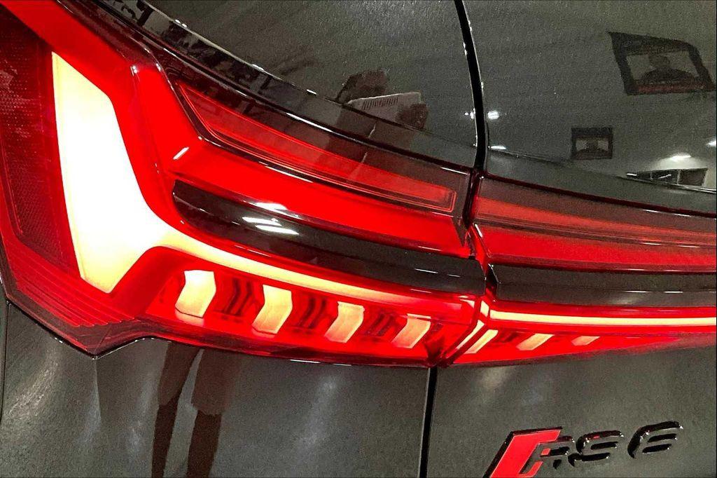 new 2026 Audi RS 6 Avant car, priced at $151,795