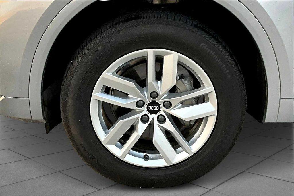 used 2023 Audi Q5 car, priced at $33,900
