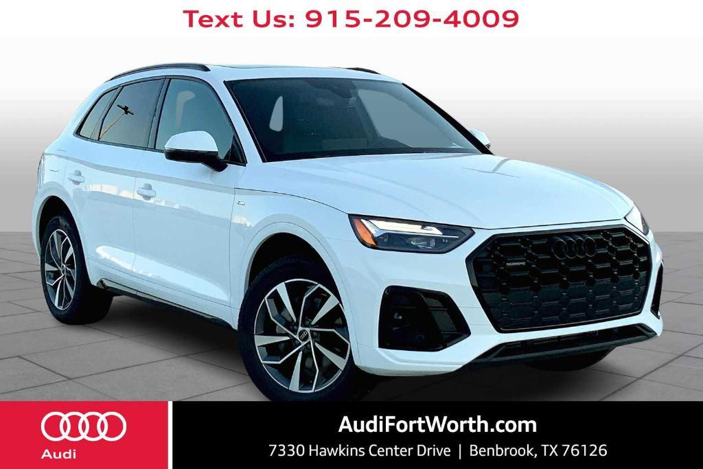 new 2024 Audi Q5 car, priced at $52,180