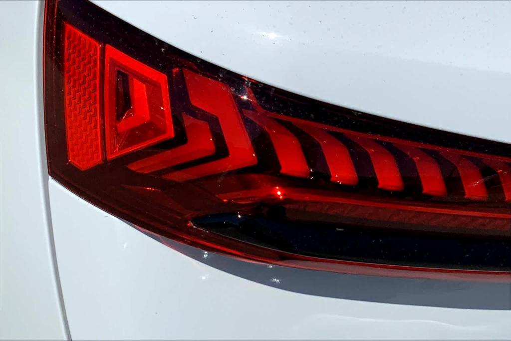 new 2024 Audi Q7 car, priced at $76,500