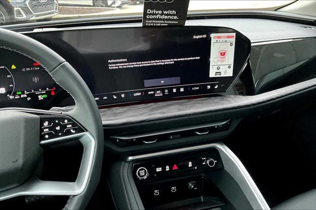 new 2025 Audi Q5 car, priced at $60,175