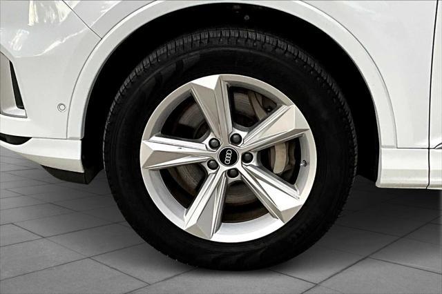 used 2024 Audi Q7 car, priced at $44,200