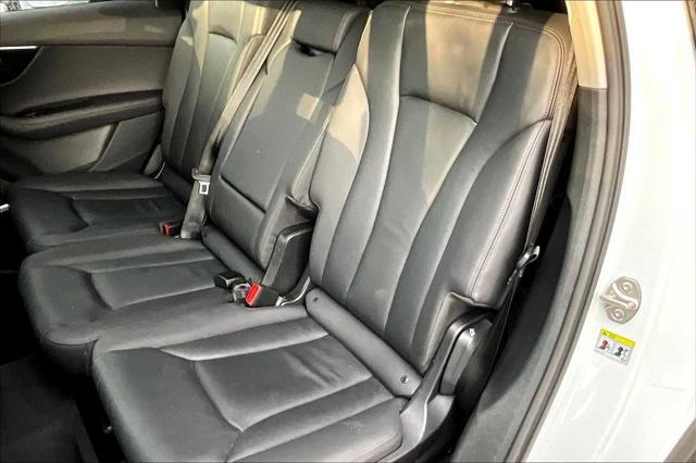 used 2024 Audi Q7 car, priced at $44,200