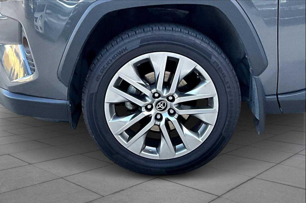 used 2020 Toyota RAV4 car, priced at $14,400