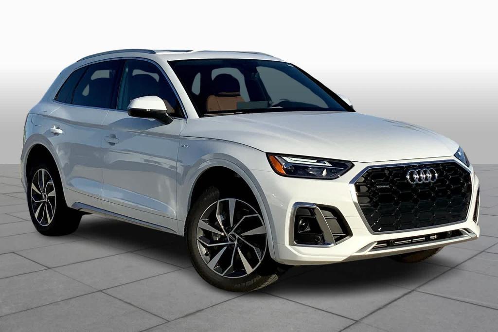 new 2024 Audi Q5 car, priced at $50,164