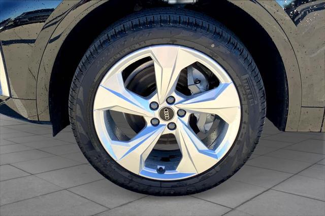 new 2025 Audi Q5 car, priced at $58,085