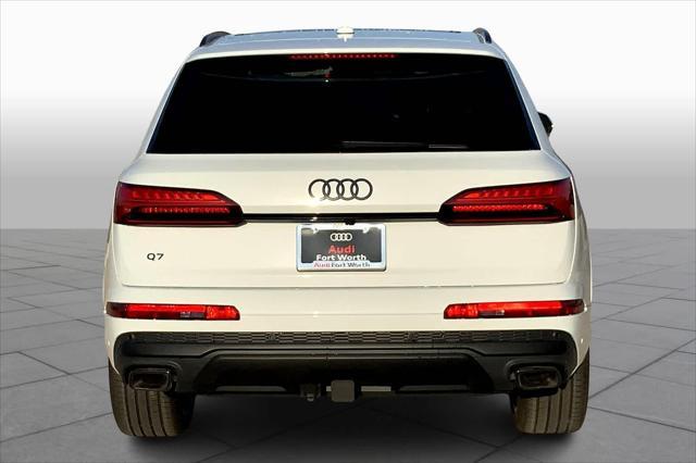 new 2025 Audi Q7 car, priced at $77,450