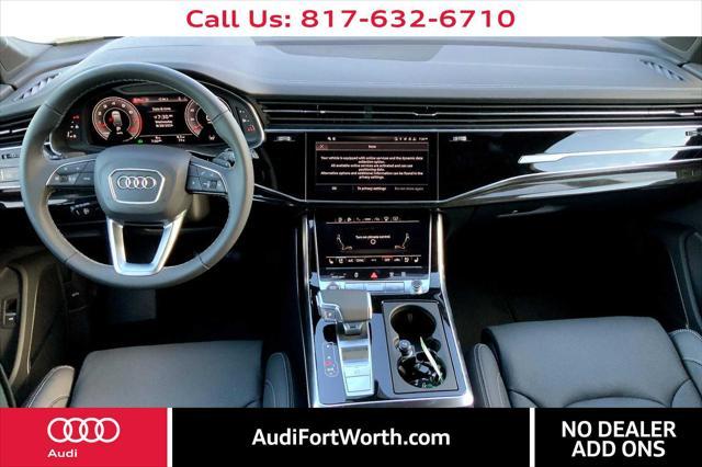 new 2025 Audi Q7 car, priced at $83,895