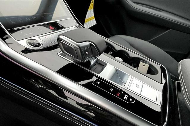 new 2025 Audi Q7 car, priced at $78,950