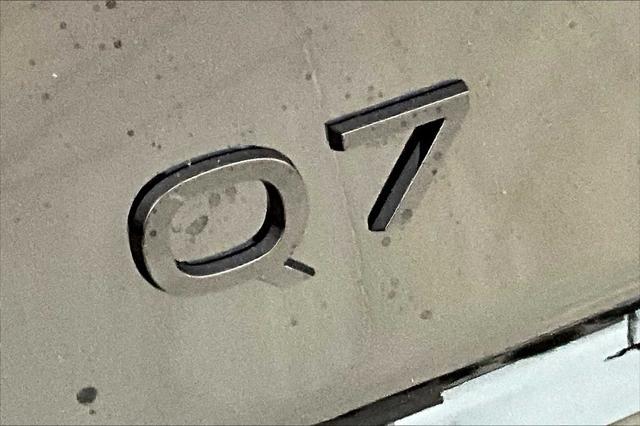new 2025 Audi Q7 car, priced at $78,950