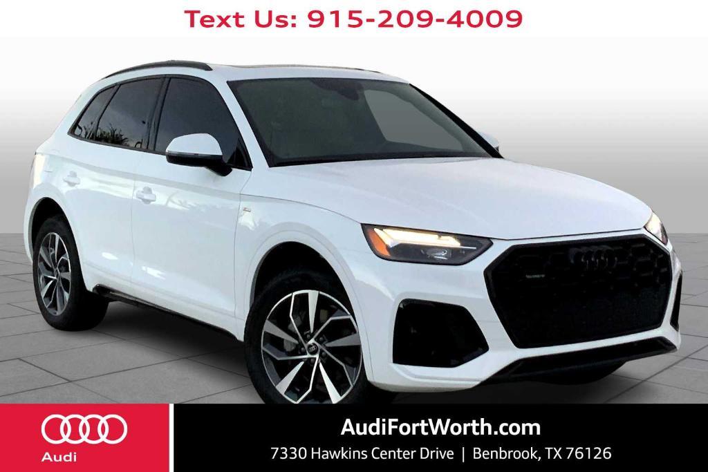 new 2024 Audi Q5 car, priced at $52,180