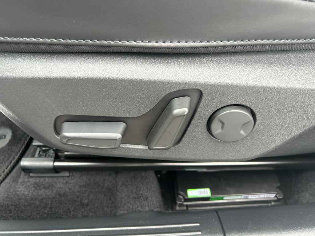 used 2023 Kia Niro EV car, priced at $25,998