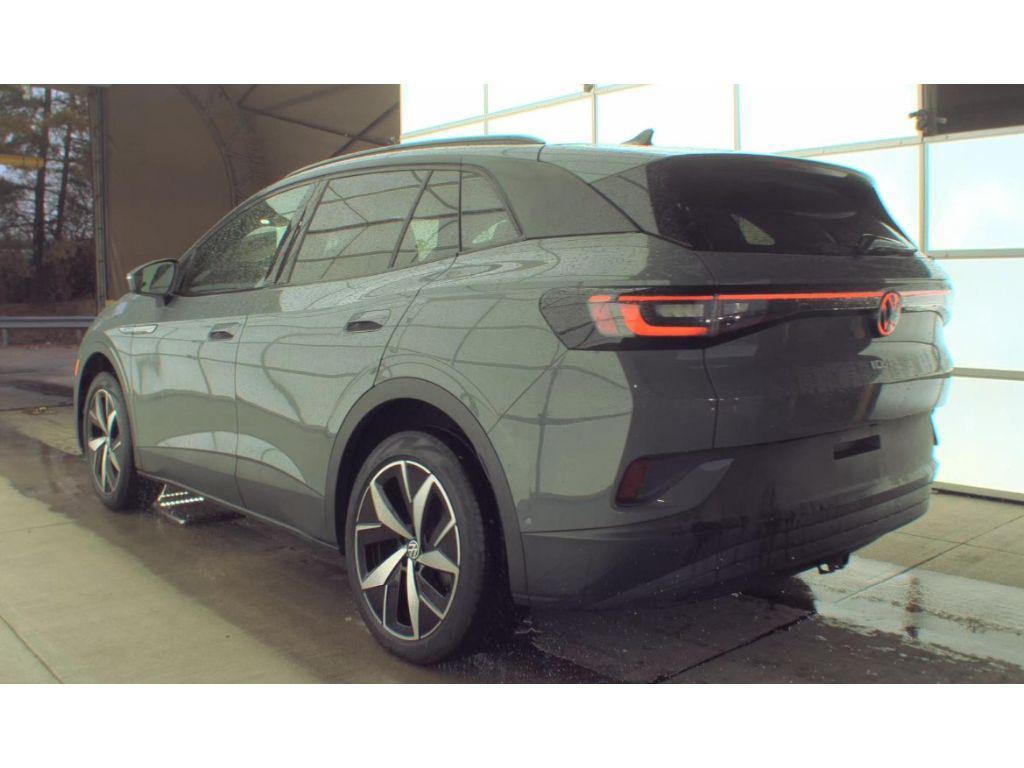used 2024 Volkswagen ID.4 car, priced at $27,599
