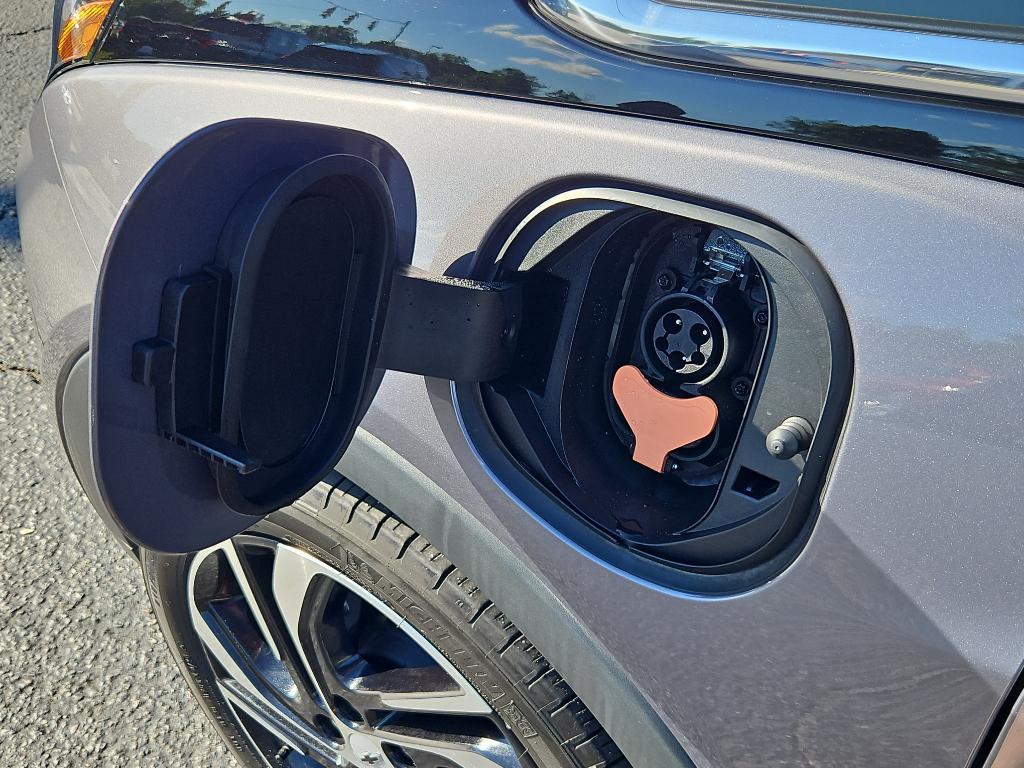 used 2022 Chevrolet Bolt EV car, priced at $17,998