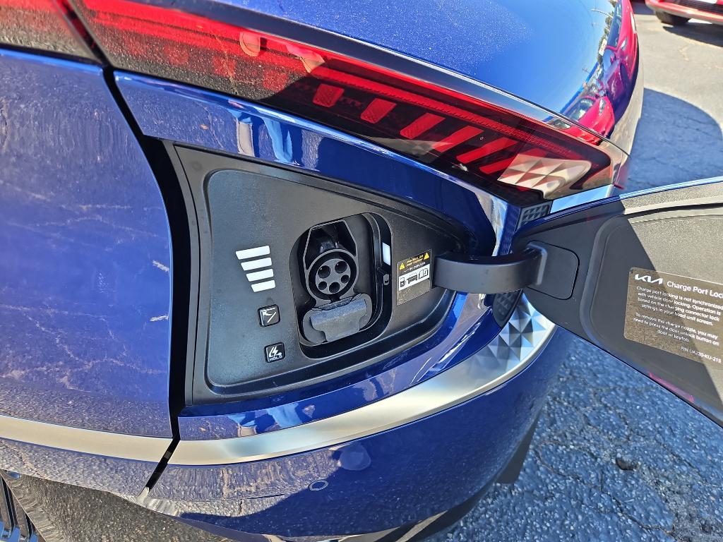 used 2024 Kia EV6 car, priced at $28,699