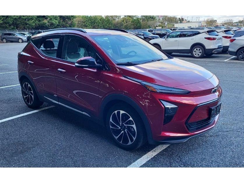 used 2022 Chevrolet Bolt EUV car, priced at $21,998