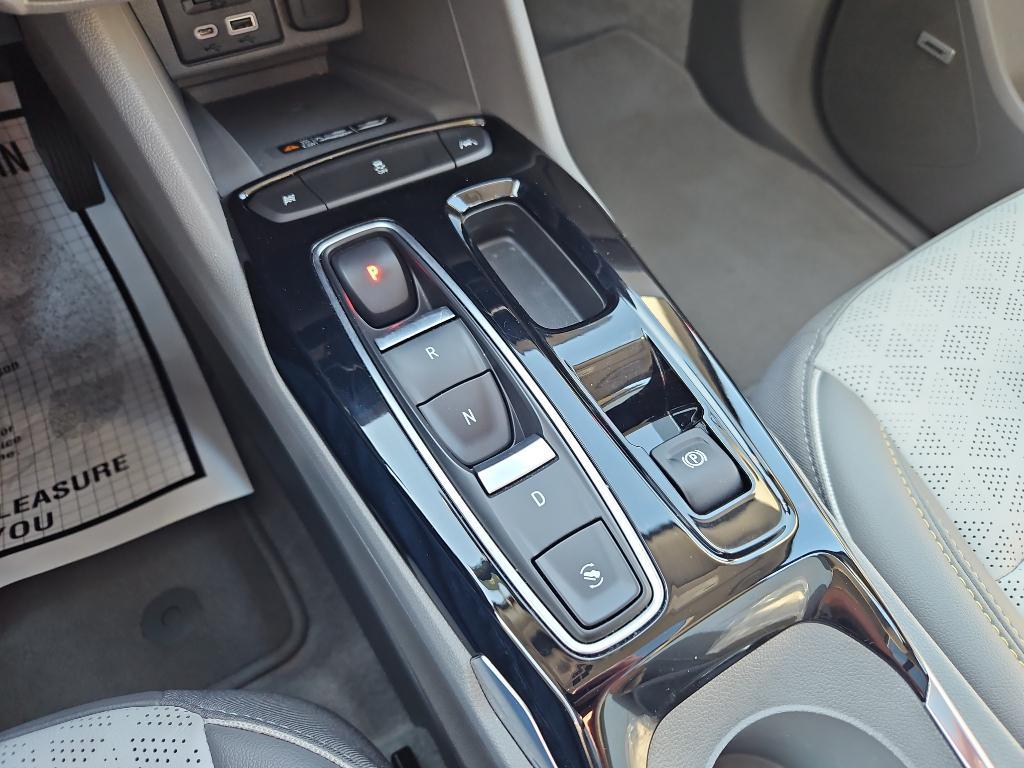 used 2022 Chevrolet Bolt EUV car, priced at $20,519