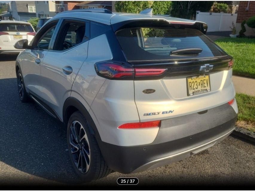 used 2022 Chevrolet Bolt EUV car, priced at $21,453