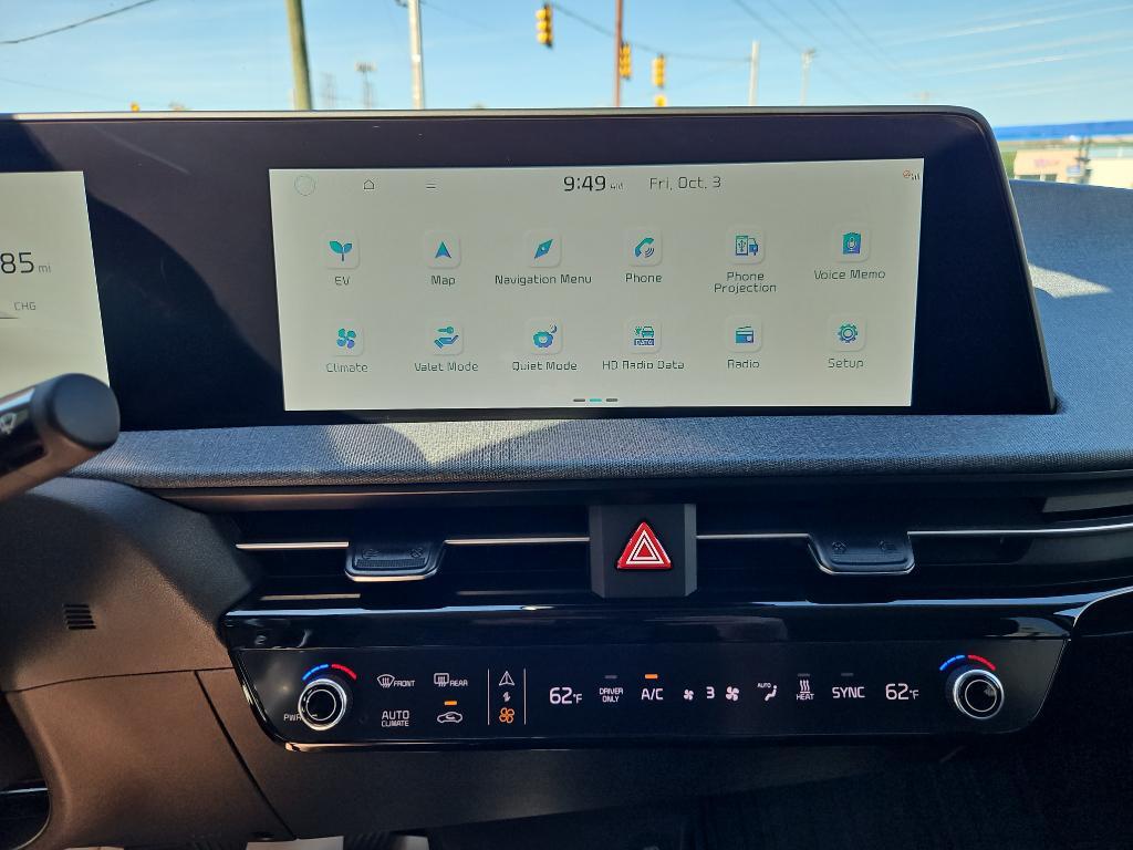 used 2022 Kia EV6 car, priced at $26,998