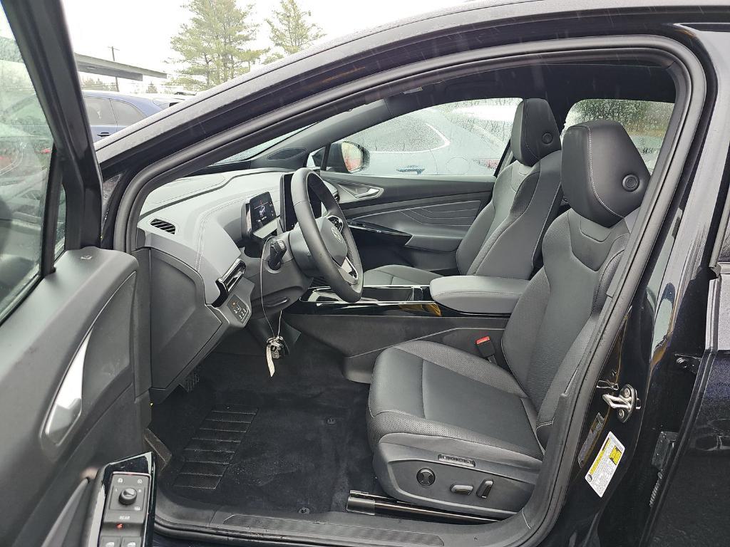 used 2024 Volkswagen ID.4 car, priced at $27,998