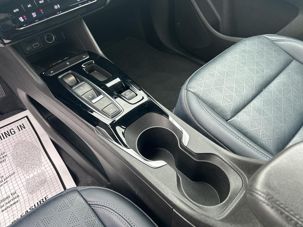 used 2022 Chevrolet Bolt EUV car, priced at $18,998