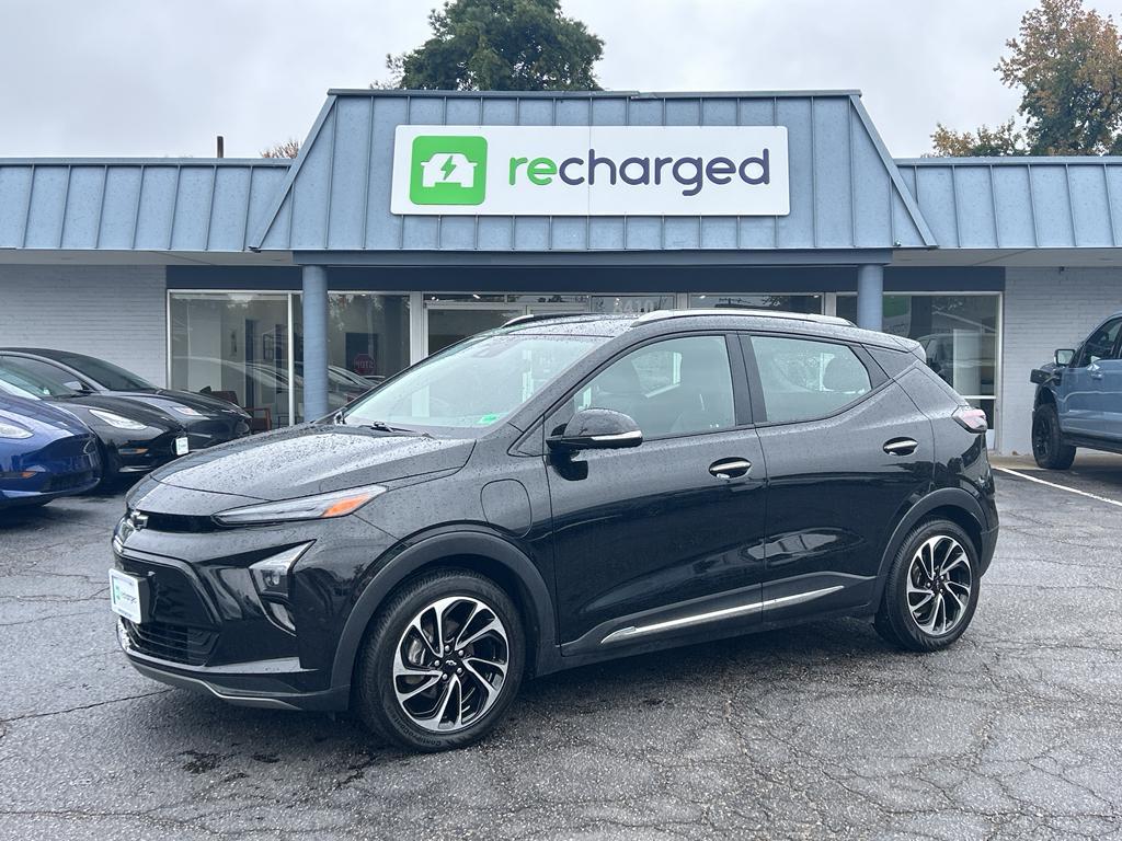 used 2022 Chevrolet Bolt EUV car, priced at $18,998