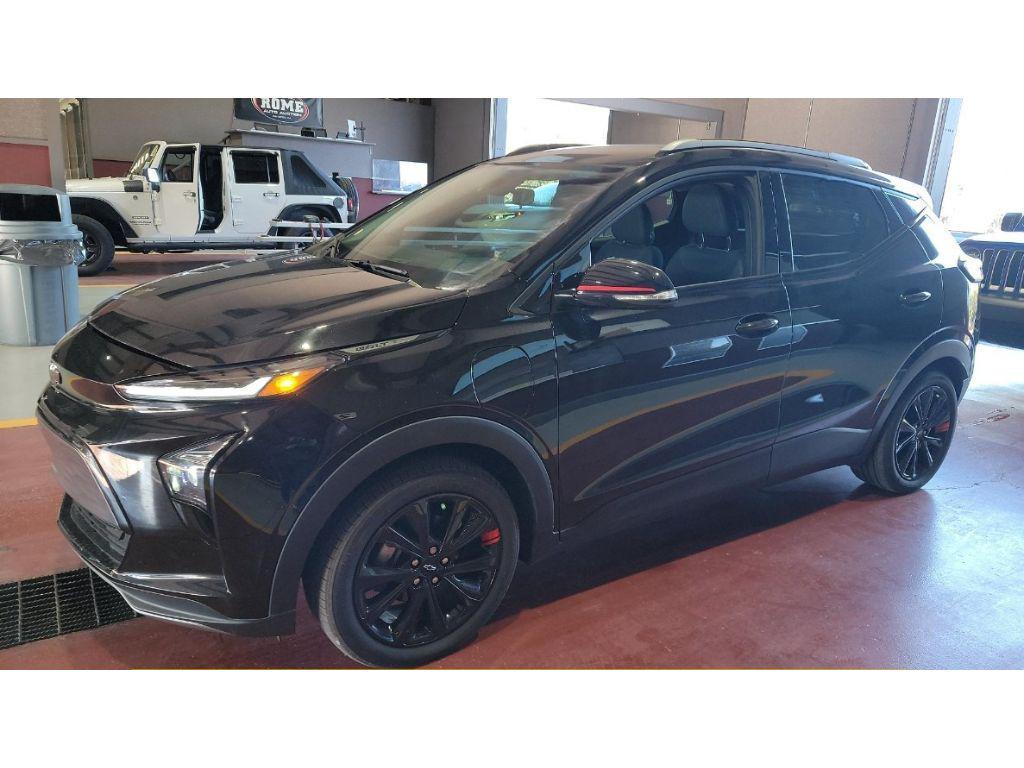 used 2023 Chevrolet Bolt EUV car, priced at $20,000