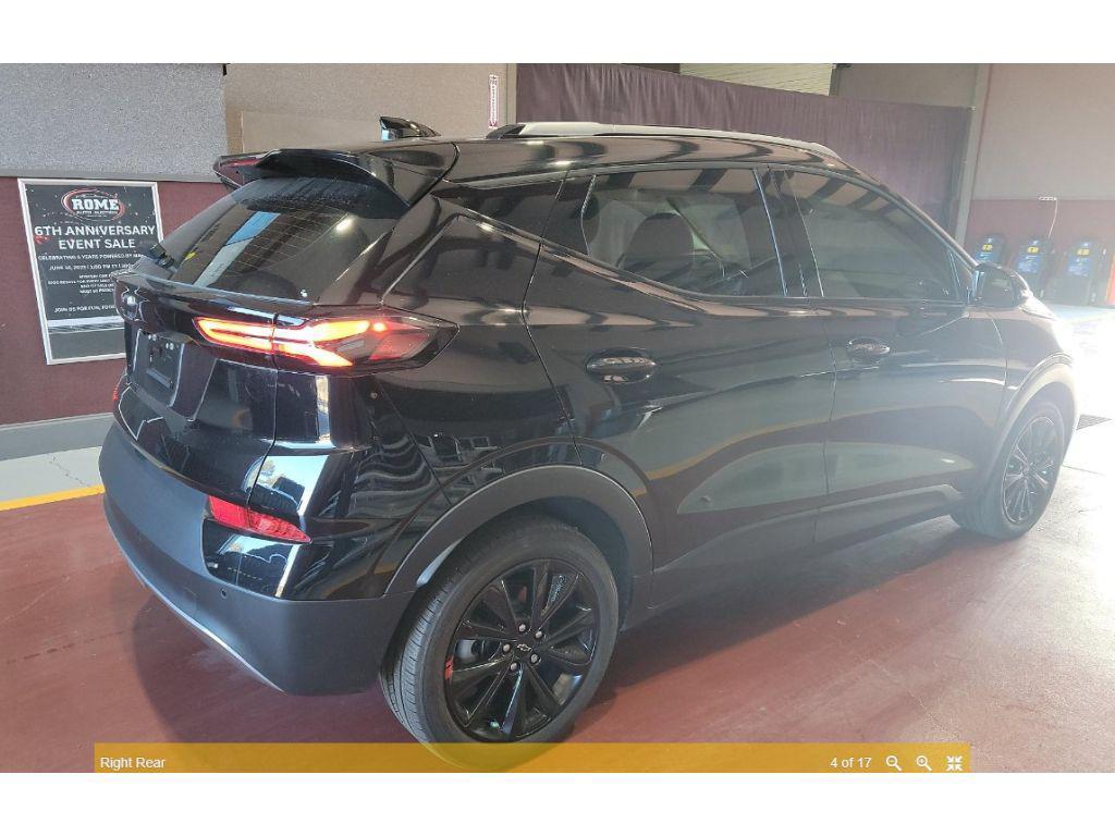 used 2023 Chevrolet Bolt EUV car, priced at $20,000
