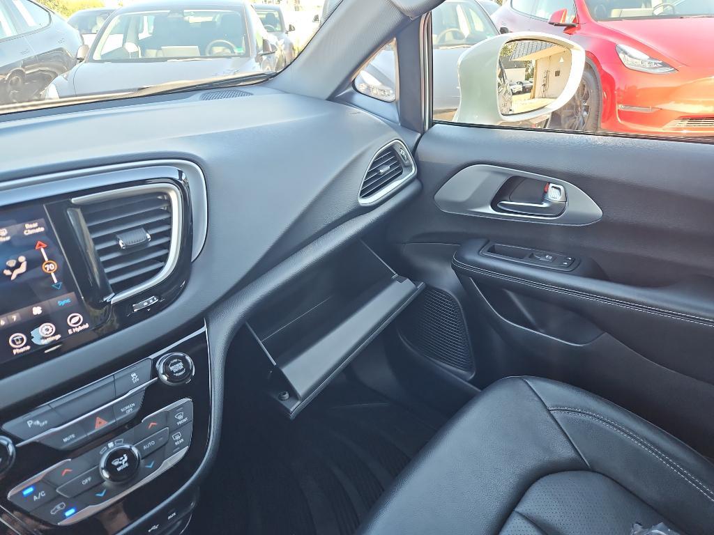used 2020 Chrysler Pacifica Hybrid car, priced at $20,000