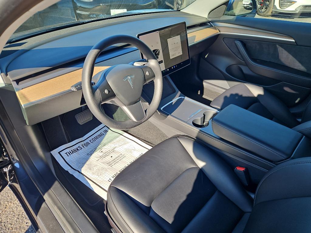 used 2021 Tesla Model 3 car, priced at $27,998