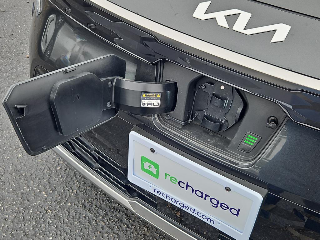 used 2024 Kia Niro EV car, priced at $28,998