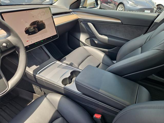 used 2022 Tesla Model 3 car, priced at $25,998