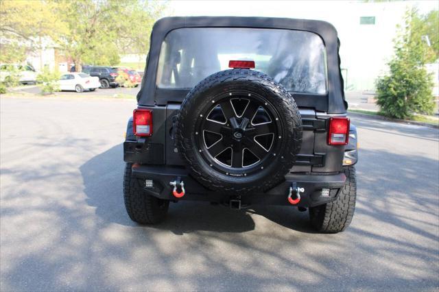 used 2014 Jeep Wrangler Unlimited car, priced at $15,500