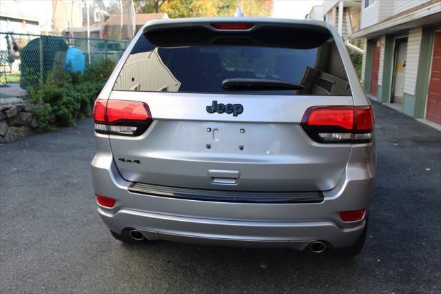 used 2015 Jeep Grand Cherokee car, priced at $10,750