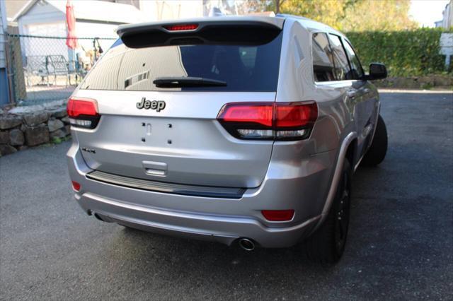 used 2015 Jeep Grand Cherokee car, priced at $10,750