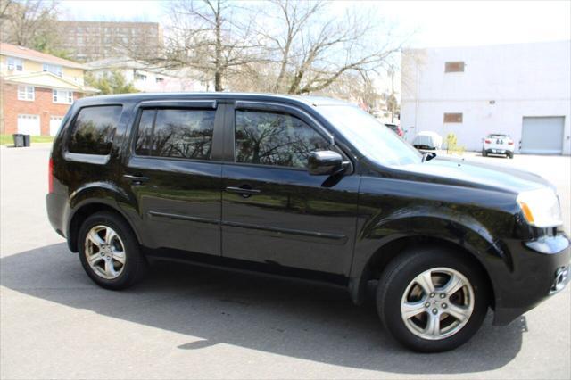 used 2012 Honda Pilot car, priced at $9,899