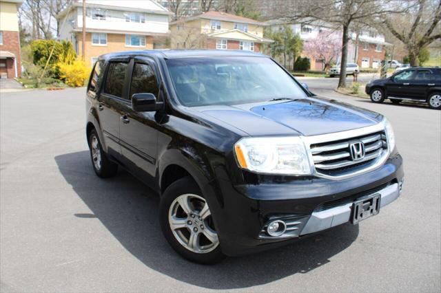 used 2012 Honda Pilot car, priced at $9,899