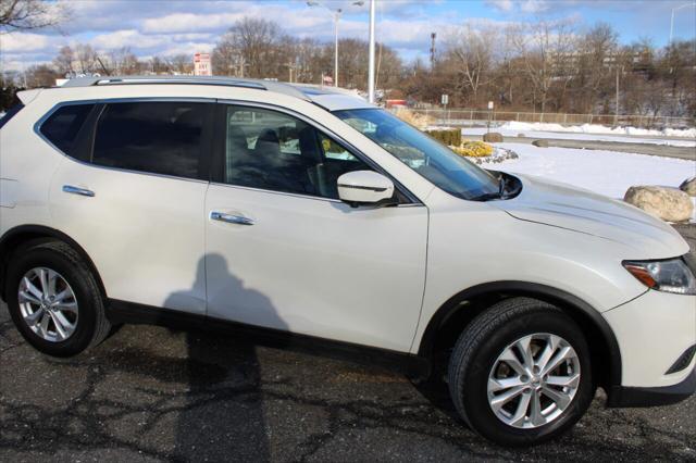 used 2016 Nissan Rogue car, priced at $10,491