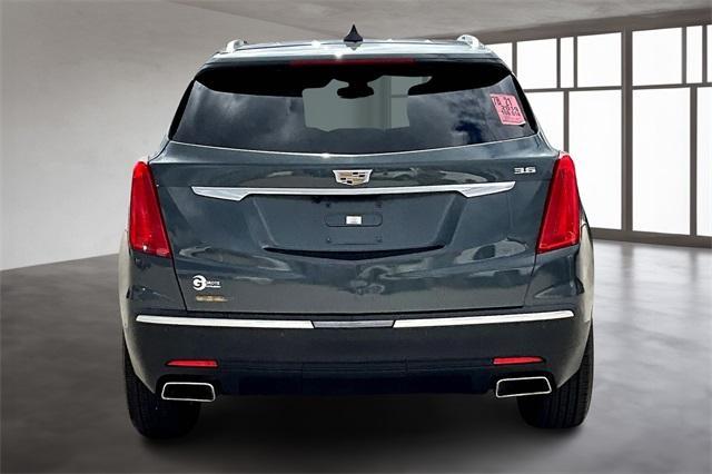 used 2019 Cadillac XT5 car, priced at $18,217