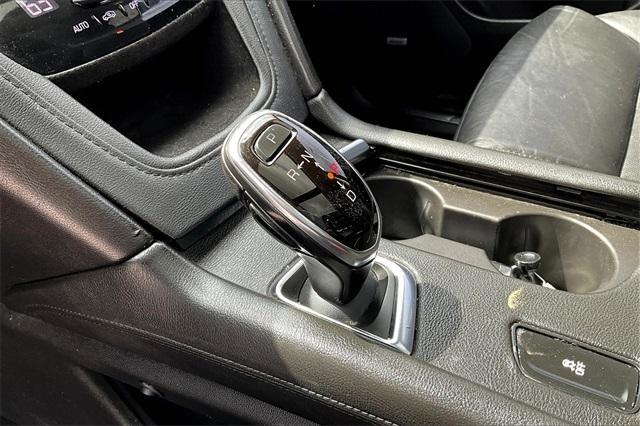 used 2019 Cadillac XT5 car, priced at $18,217