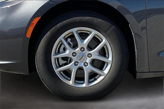 used 2023 Chrysler Pacifica car, priced at $22,643