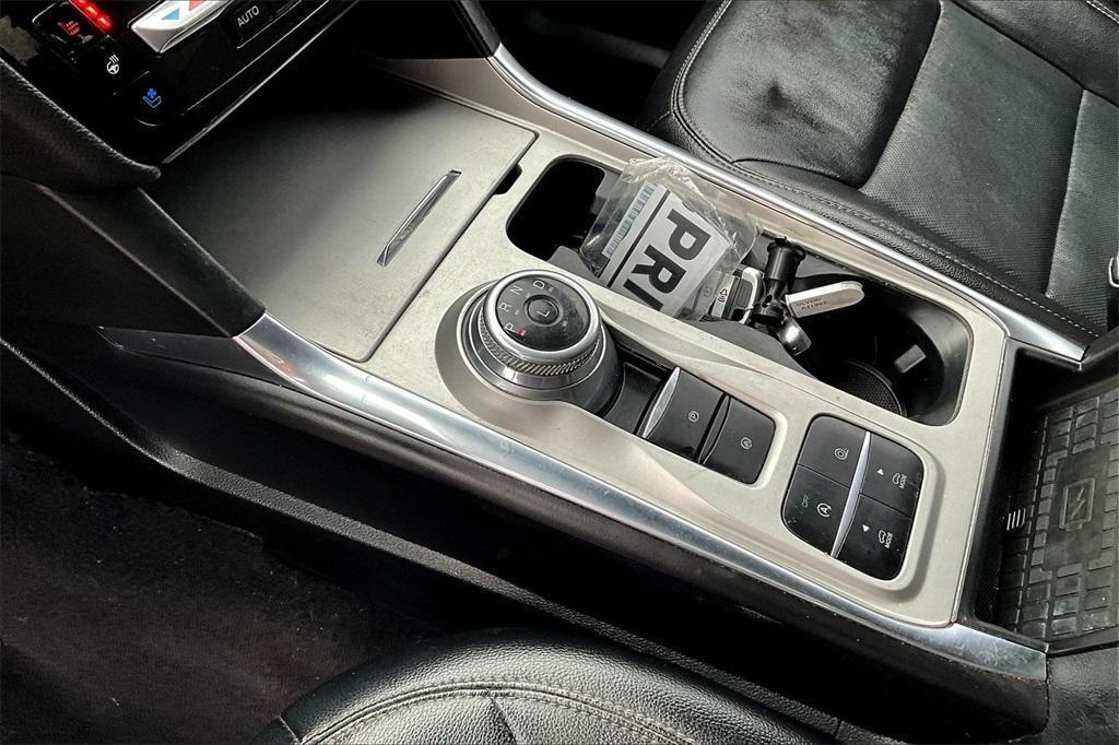 used 2022 Ford Explorer car, priced at $25,795