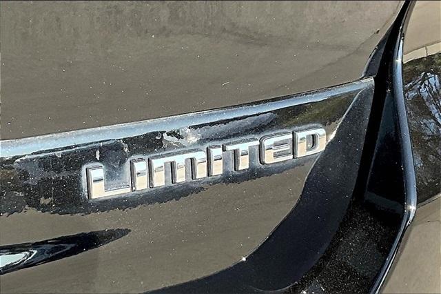 used 2021 Jeep Grand Cherokee L car, priced at $29,258